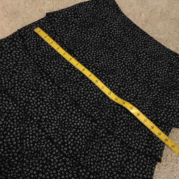 Vintage Made in Canada Whimsical Black and White Tiered Skirt - Picture 14 of 16